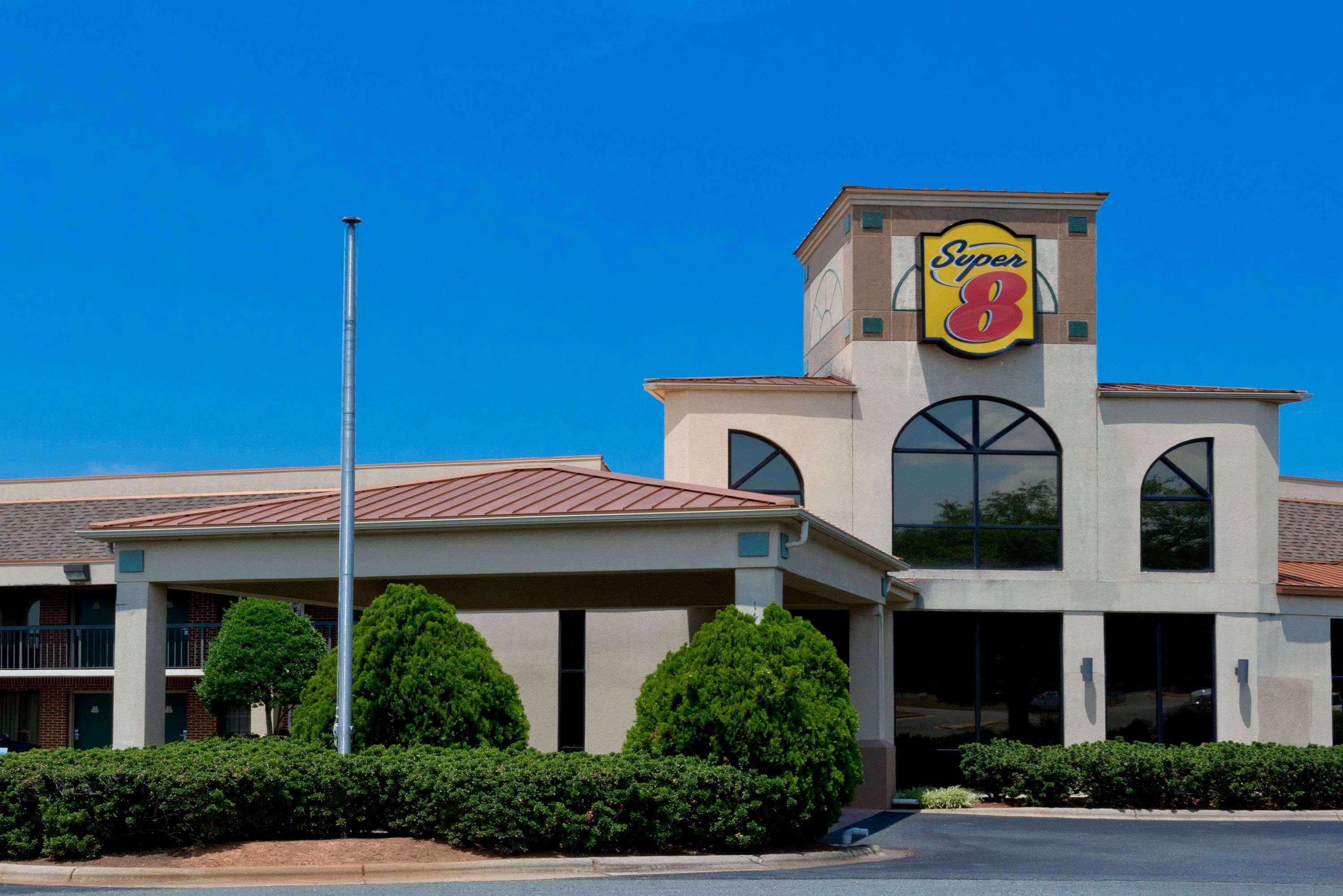 Super 8 By Wyndham Huntersville/Charlotte Area Luaran gambar